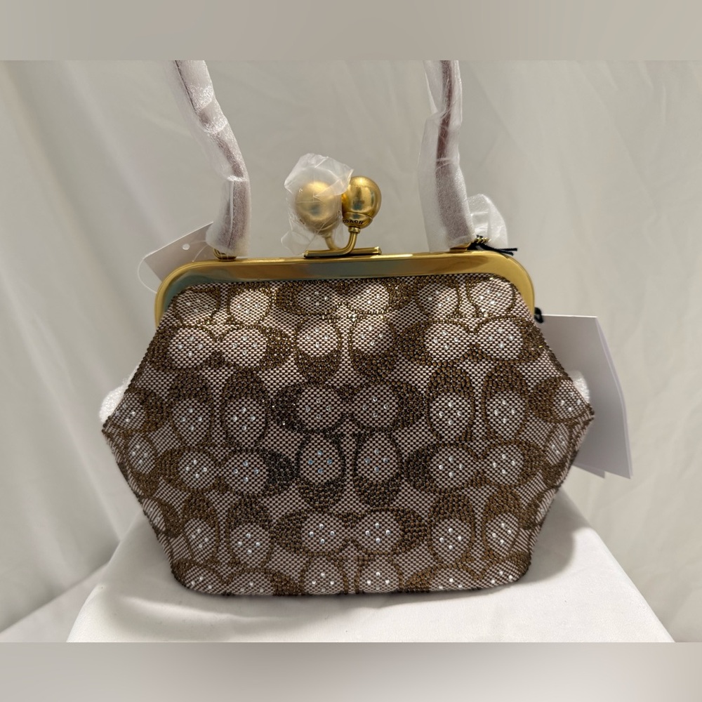 NWT Coach Kisslock Frame Bag 16 In OG Crystal Signature Jacquard CCC53 - Picture 4 of 10